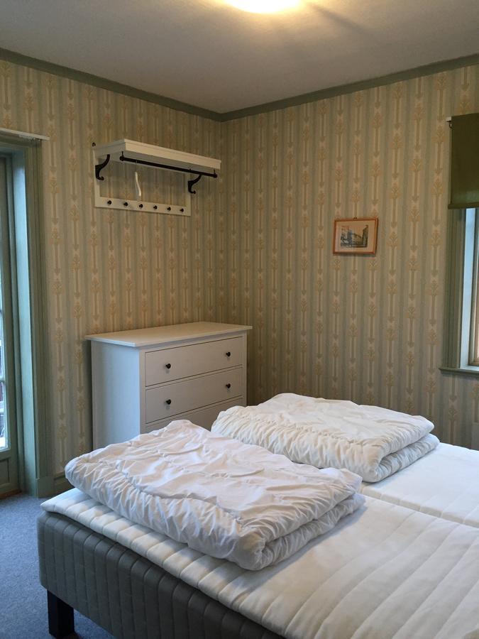 Gaestgivars Vandrarhem Och B&B Єрвсе Екстер'єр фото